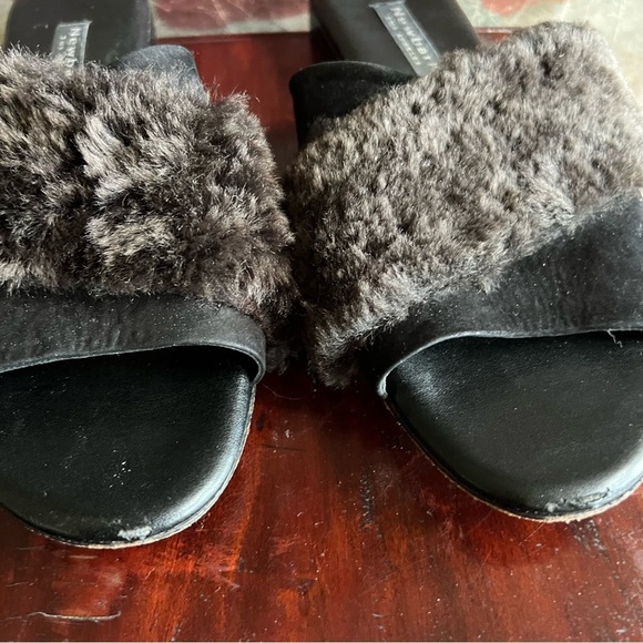 New Bark Yasmin Flat Shearling Slides size 11 - Picture 2 of 6